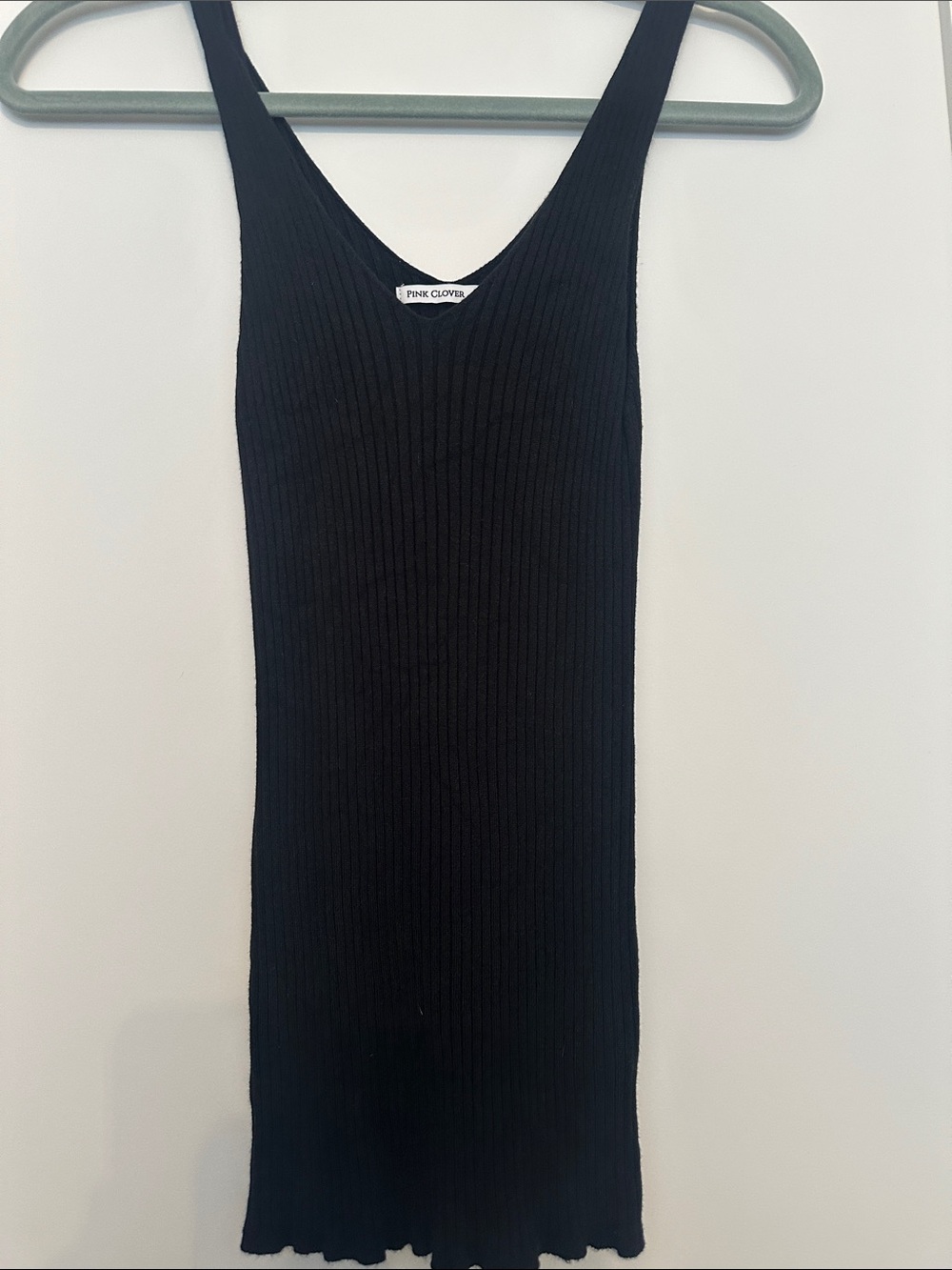 Pink Clover Black Ribbed Tank top